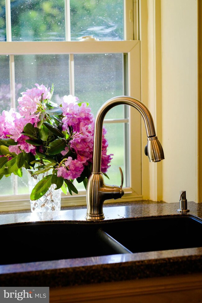 17971 Yatton Rd, Round Hill, VA 20141 - photo 6