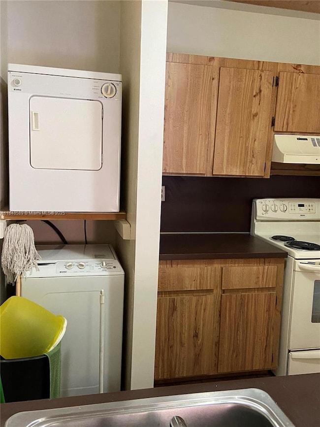 440 E 23rd St unit 1416, Hialeah, FL 33013 - photo 3