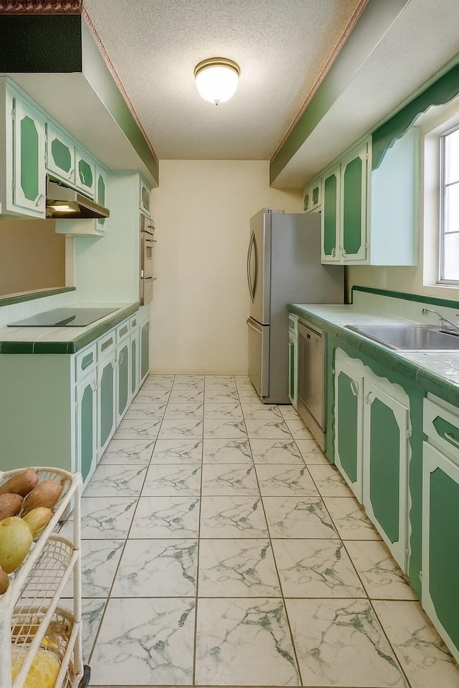 8418 Claiborne St, Houston, TX 77078 - photo 3