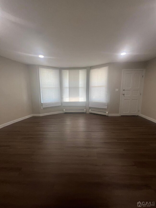 11 William St unit 1, Fords, NJ 08863 - photo 6