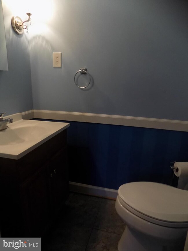 12001 Green Ct, Glenn Dale, MD 20769 - photo 7