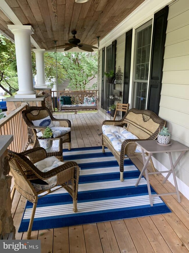 8671 Doves Fly Way, Laurel, MD 20723 - photo 3