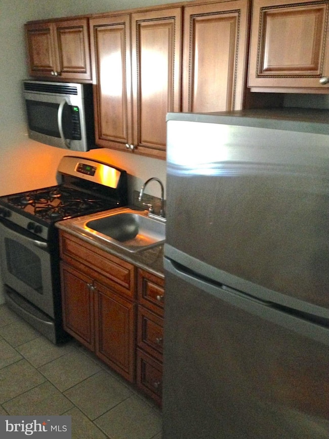 3228 Brendan Ave, Baltimore, MD 21213 - photo 3