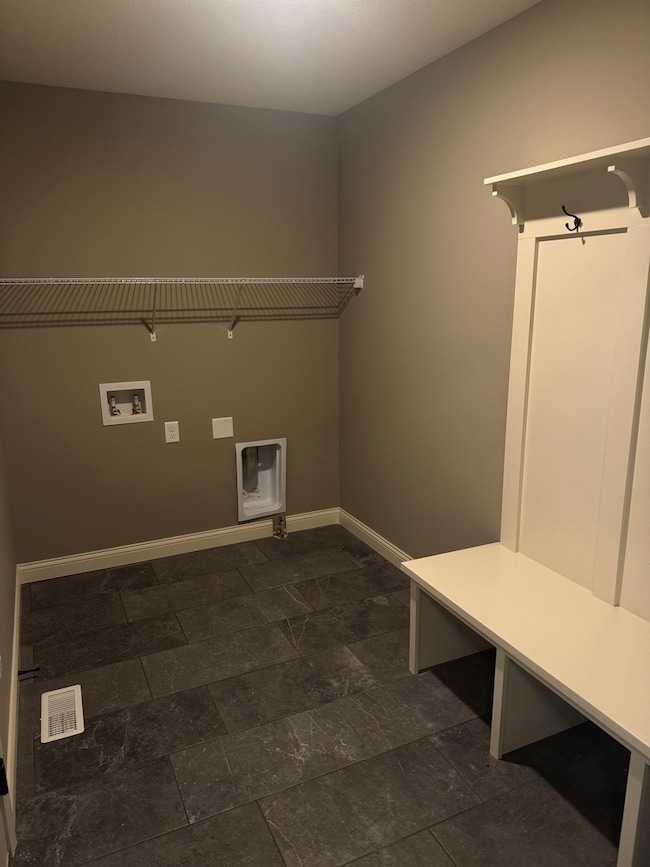 1721 Bluestone Dr, Normal, IL 61761 - photo 6