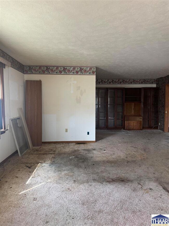 936 E Sunset Pike Dr, Terre Haute, IN 47802 - photo 6