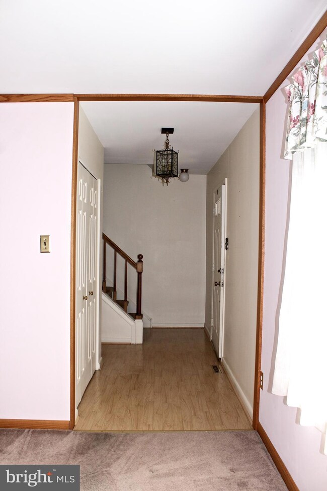 1615 Windsor Ct unit 1615, Lansdale, PA 19446 - photo 4