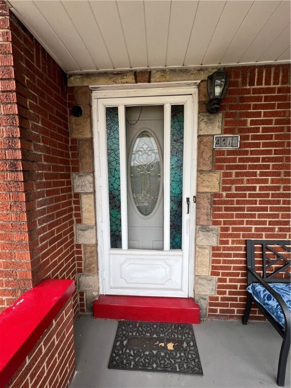 4411 3rd St, McKeesport, PA 15132 - photo 2