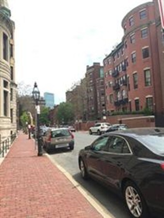 10 Charlesgate E unit 404, Boston, MA 02215 - photo 6