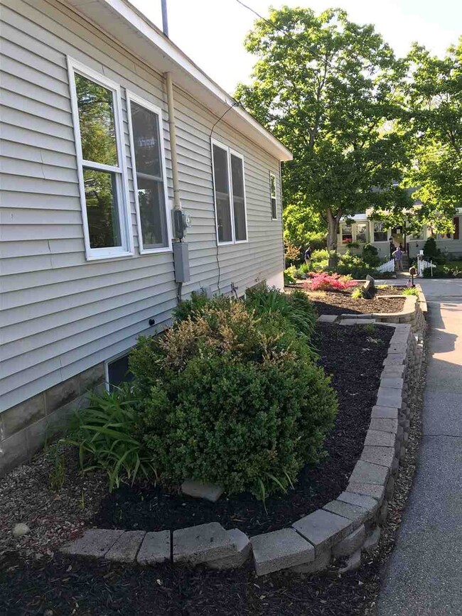 8 Harding St, Rochester, NH 03867 - photo 6