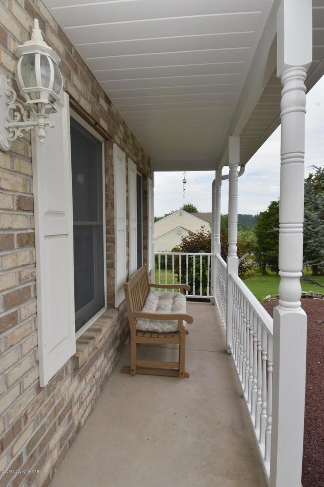 1111 Heritage Blvd, Stroudsburg, PA 18360 - photo 7