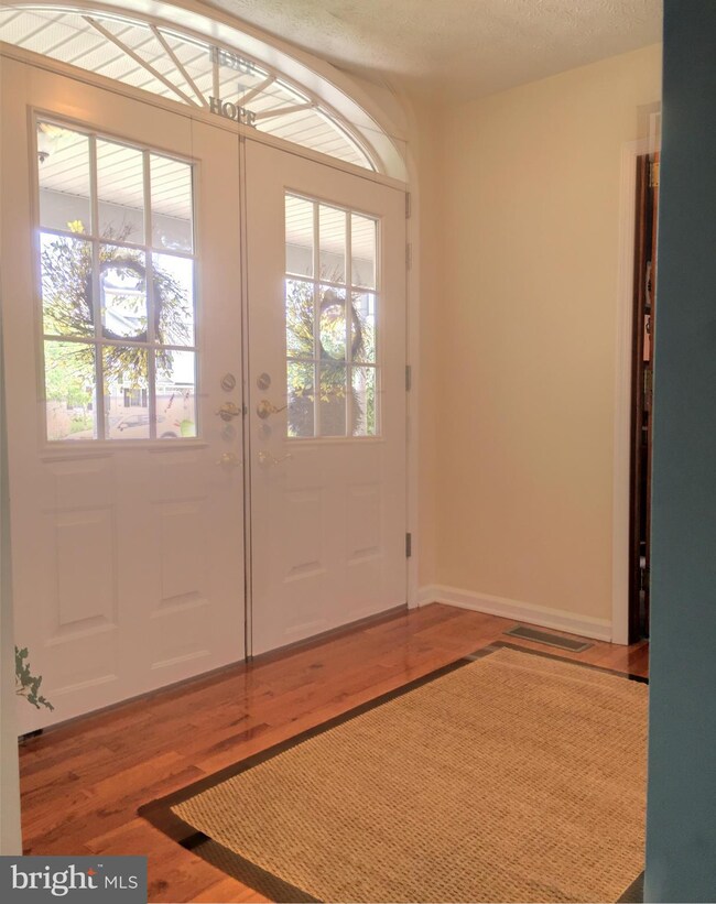 1924 Bell Ave, Chambersburg, PA 17202 - photo 3