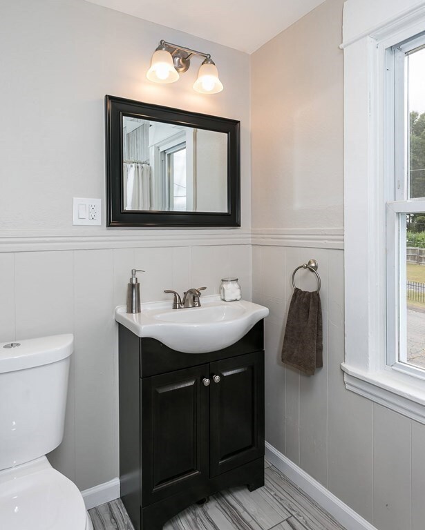 43-45 Portland St, Holyoke, MA 01040 - photo 7