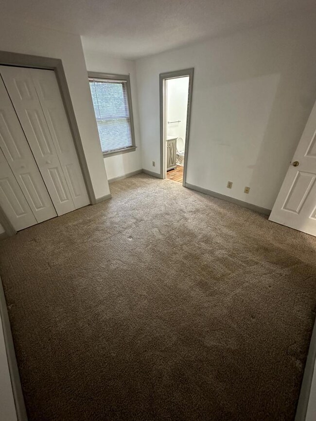 3502 Ivy Commons Dr unit 202, Raleigh, NC 27606 - photo 7