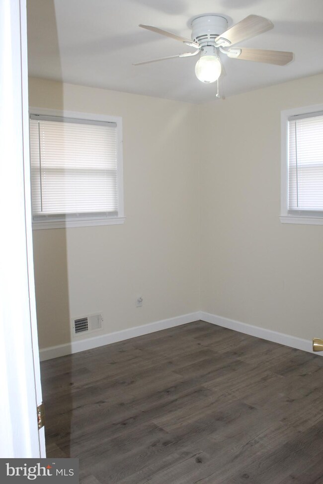 1100 Kayak Ave, Capitol Heights, MD 20743 - photo 6
