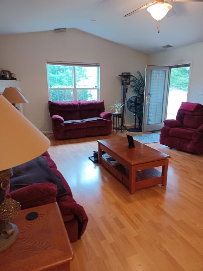 10746 Keystone Ln, Crown Point, IN 46307 - photo 4