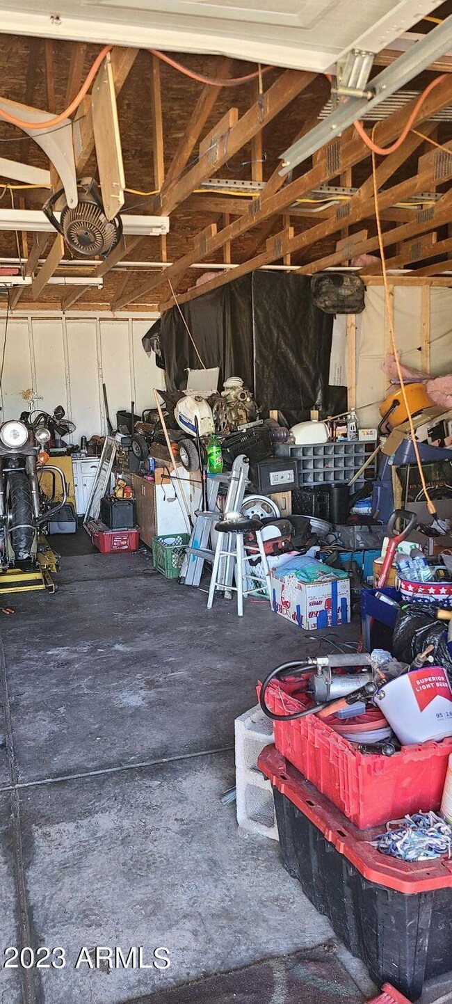 5089 26TH AVE GARAGE