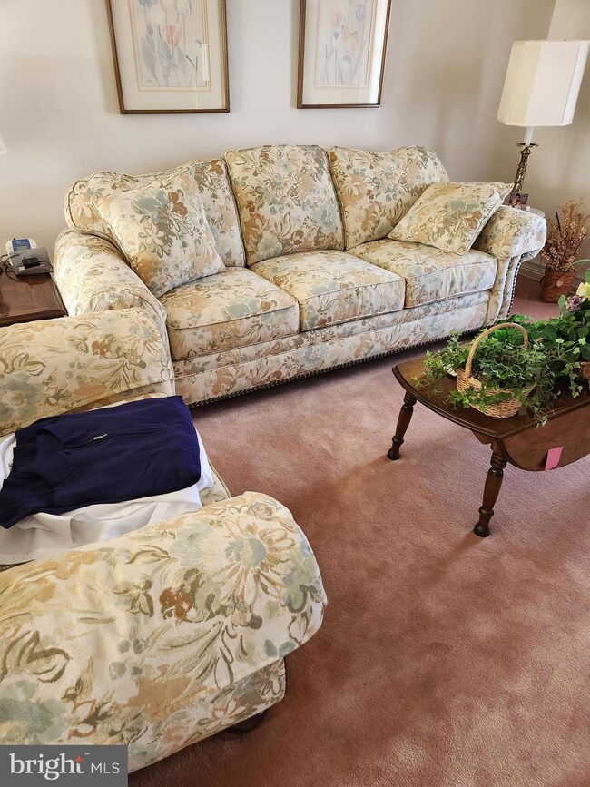 4270 Wilhelm Dr, Chambersburg, PA 17202 - photo 3