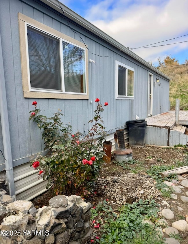 401 Moxee Ave unit 15, Naches, WA 98937 - photo 3