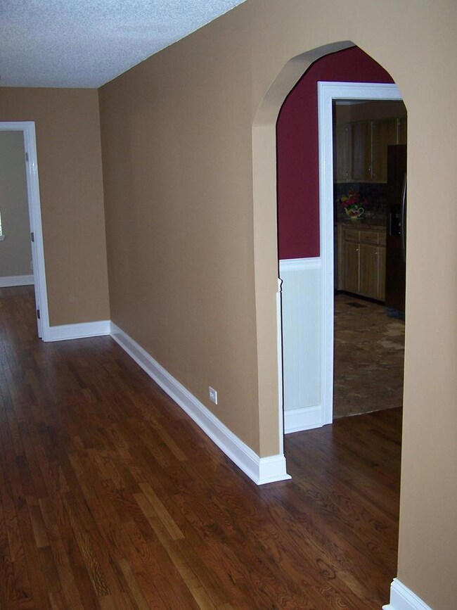 1625 Tunnel Hill Varnell Rd NW, Dalton, GA 30720 - photo 4