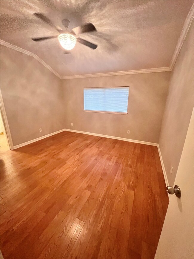 29215 Loddington St, Spring, TX 77386 - photo 5