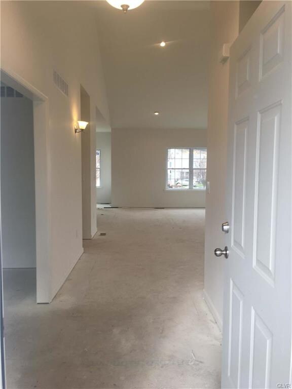 2150 Eagles Landing Dr unit 114, Nazareth, PA 18064 - photo 2