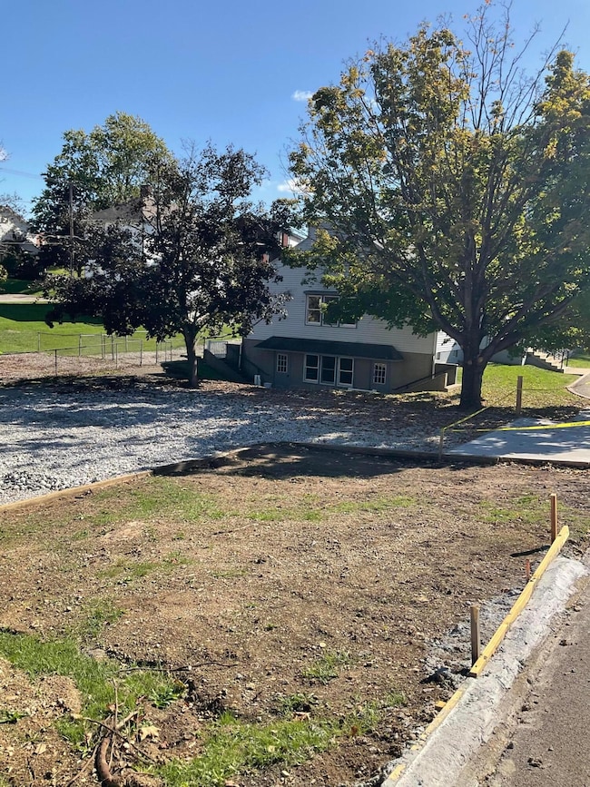 211 S High St, New Lexington, OH 43764 - photo 5