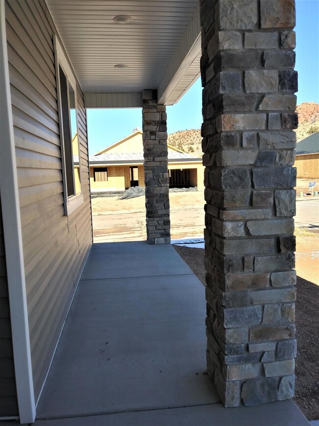 423 N Foothill Dr unit Under Construction, Cedar City, UT 84721 - photo 6