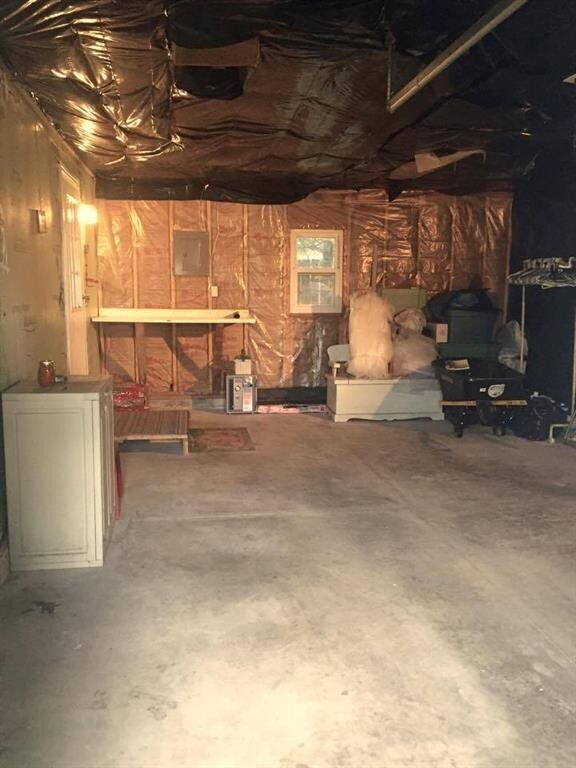 422 S Washington St, Windfall, IN 46076 - photo 7