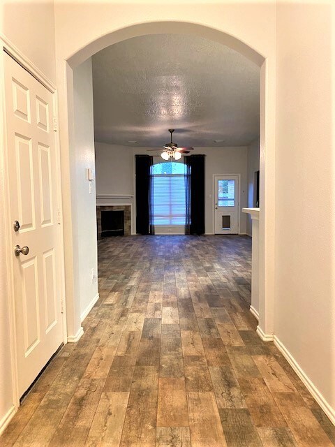 5003 Big Spring Dr, Pearland, TX 77584 - photo 3