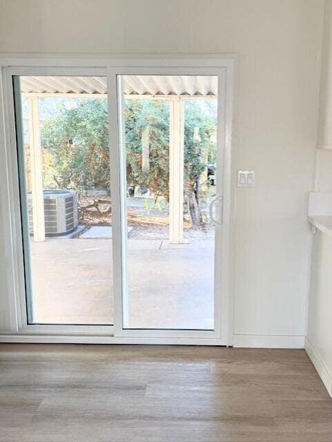 136 Mecca St, Palm Springs, CA 92264 - photo 7