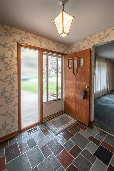 Spacious Foyer Entrance welcomes you in!