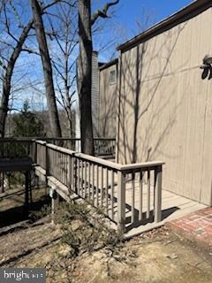 3 Lee Cir, Berkeley Springs, WV 25411 - photo 4