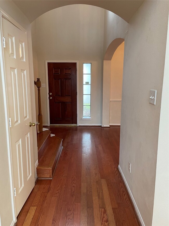 3511 Englewood Dr, Pearland, TX 77584 - photo 6