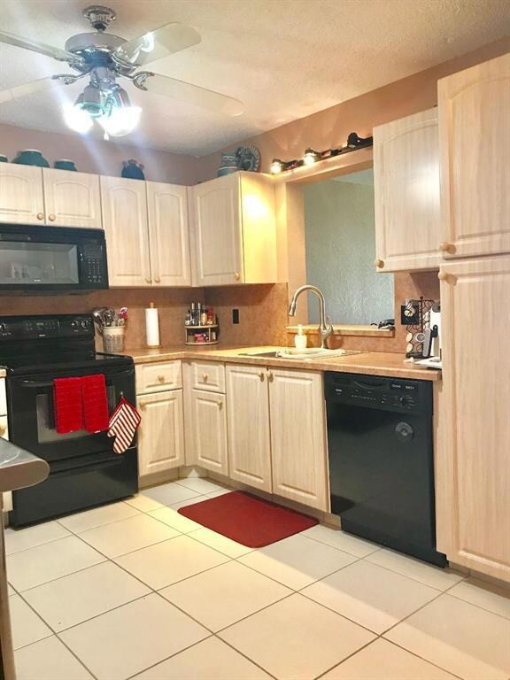 9111 Fairbanks Ln unit 1, Boca Raton, FL 33496 - photo 3