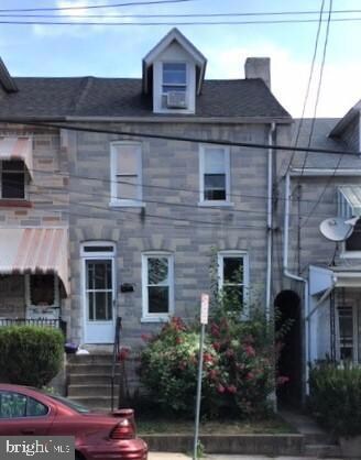 413 Laurel St, Lancaster, PA 17603 - photo 3