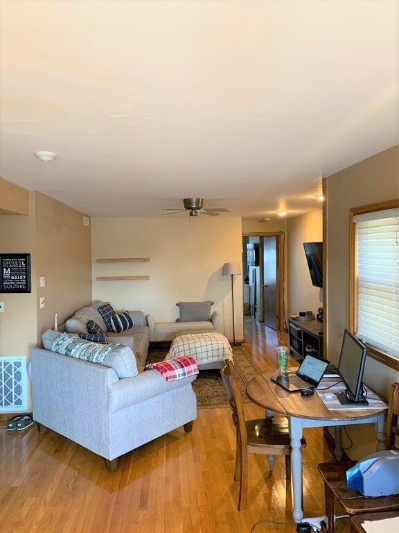 235 W 5th St unit 3, Boston, MA 02127 - photo 4