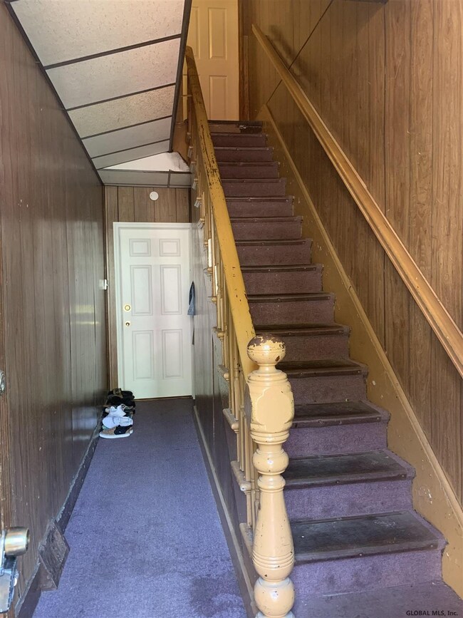 545 3rd St, Albany, NY 12206 - photo 4