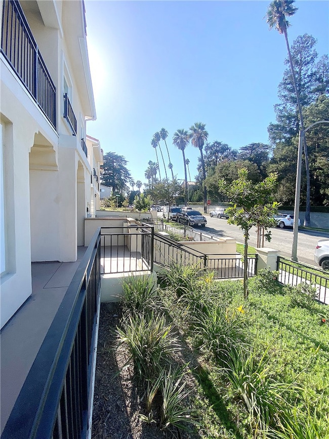 300 E Alhambra Rd unit F, Alhambra, CA 91801 - photo 5