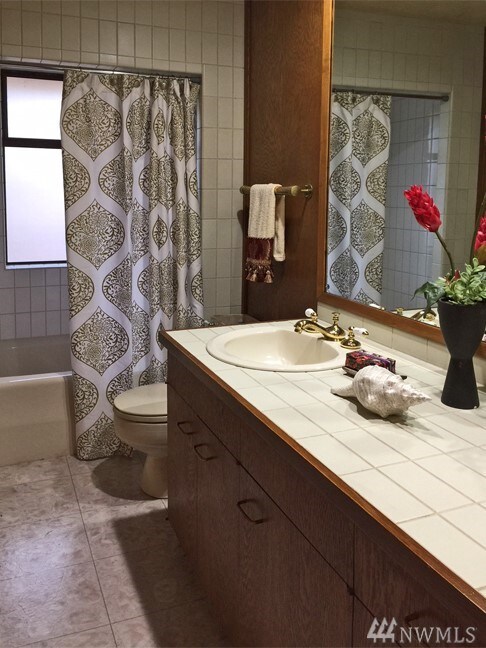 9205 220th St SW, Edmonds, WA 98020 - photo 5