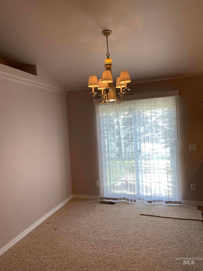 2608 Miller Ave, Burley, ID 83318 - photo 6