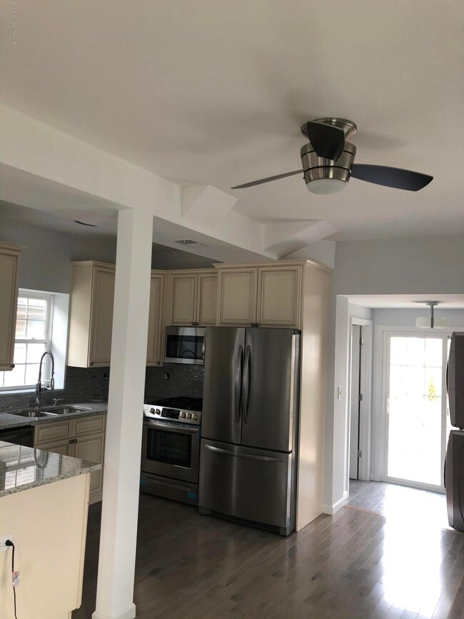 EB0B1217-B17E-413A-AD0D-9C86AAC95F15