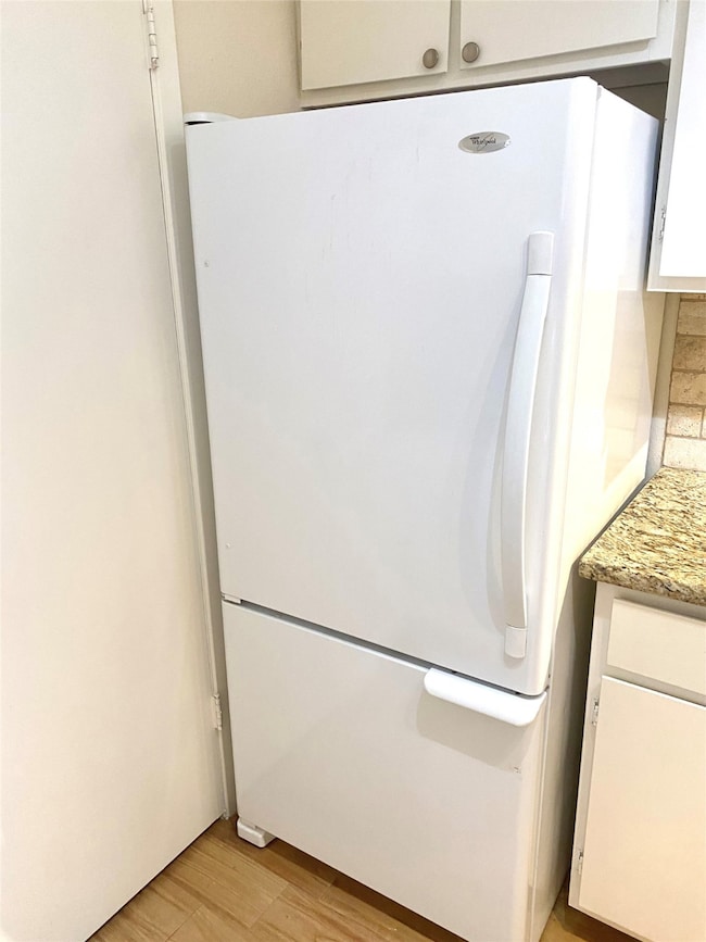 Fridge stays