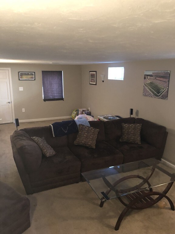 115 Sunderland Rd, Worcester, MA 01604 - photo 7