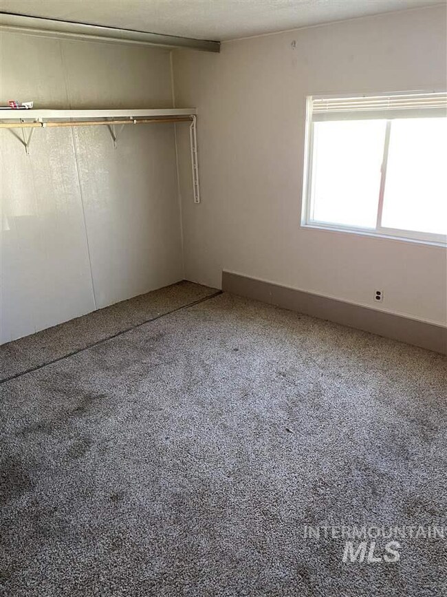 1725 W Main St, Burley, ID 83318 - photo 7