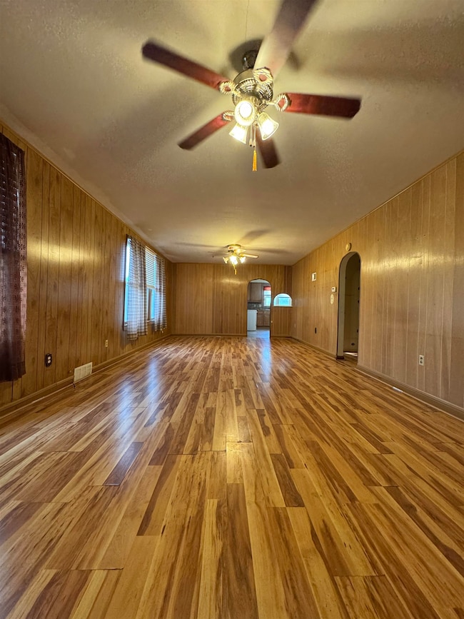 117 Tucker St, Jetmore, KS 67854 - photo 3