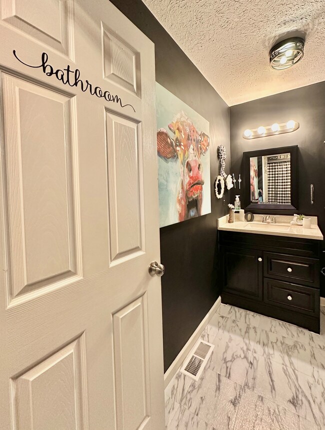 1378 E Goens Rd, Scottsburg, IN 47170 - photo 5