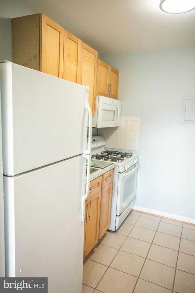 3752 Bel Pre Rd, Silver Spring, MD 20906 - photo 5