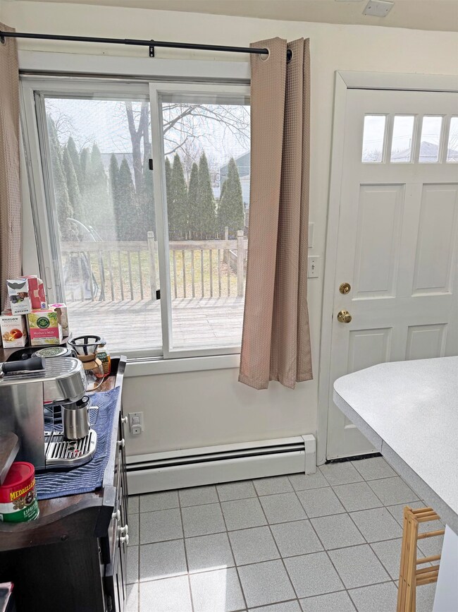 24 Grand Ave unit 24, Nashua, NH 03060 - photo 7