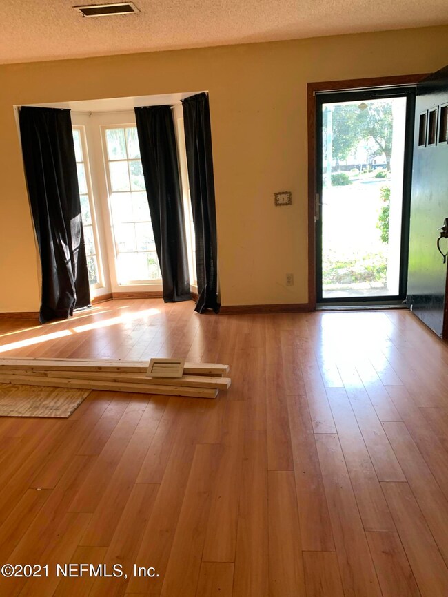 6159 Harlow Blvd, Jacksonville, FL 32210 - photo 2