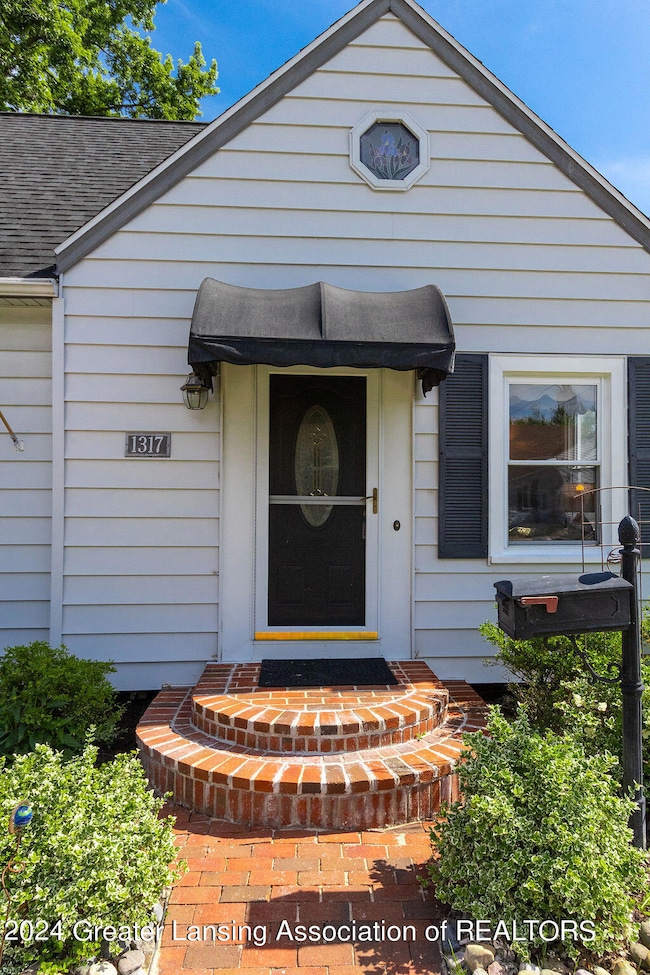 1317 Gordon Ave, Lansing, MI 48910 - photo 3